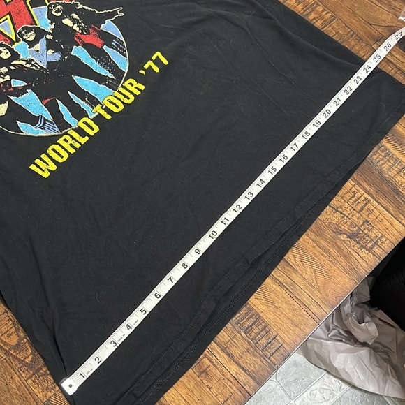 Kiss Band Tshirt Tee Blavk white red yellow blue World Tour 77 graphic size 2X - Picture 7 of 8